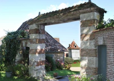 entrée du domaine la Grange de Bourgoult